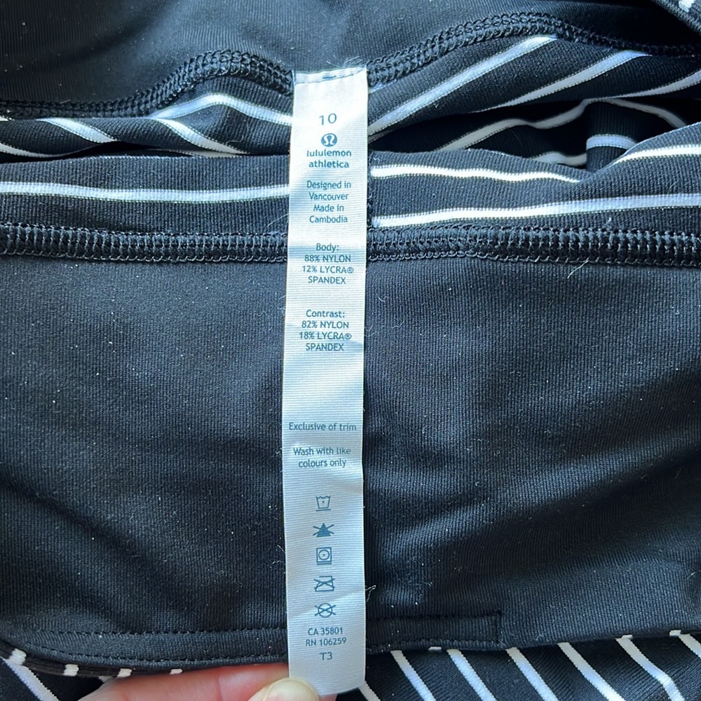 Lululemon Wunder Under Pant size 10
Parallel Stripe Black White / Black - Picture 9 of 9